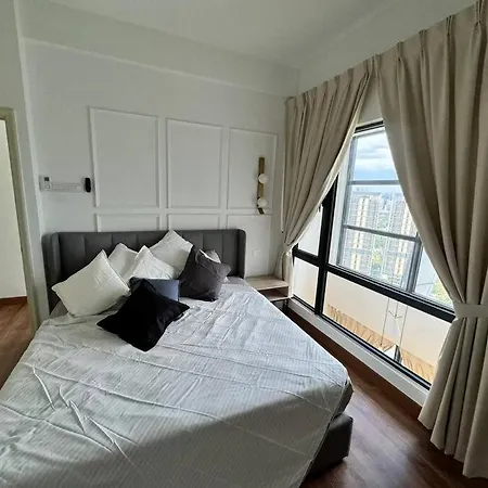 Ferienwohnung Arte Mont Kiara 2Br